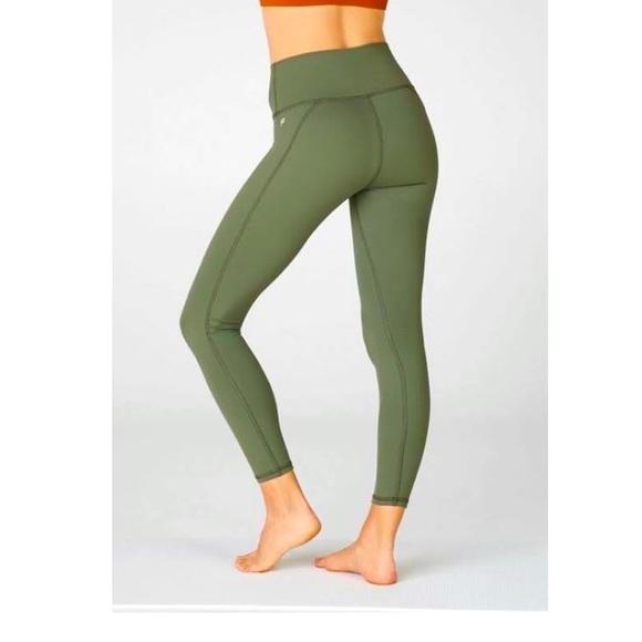 Fabletics High-waisted Powerhold 7/8 XS/4 Safari - Picture 1 of 6